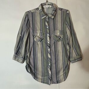 Eden & Olivia Maternity Striped Shirt - Green and Black Size M